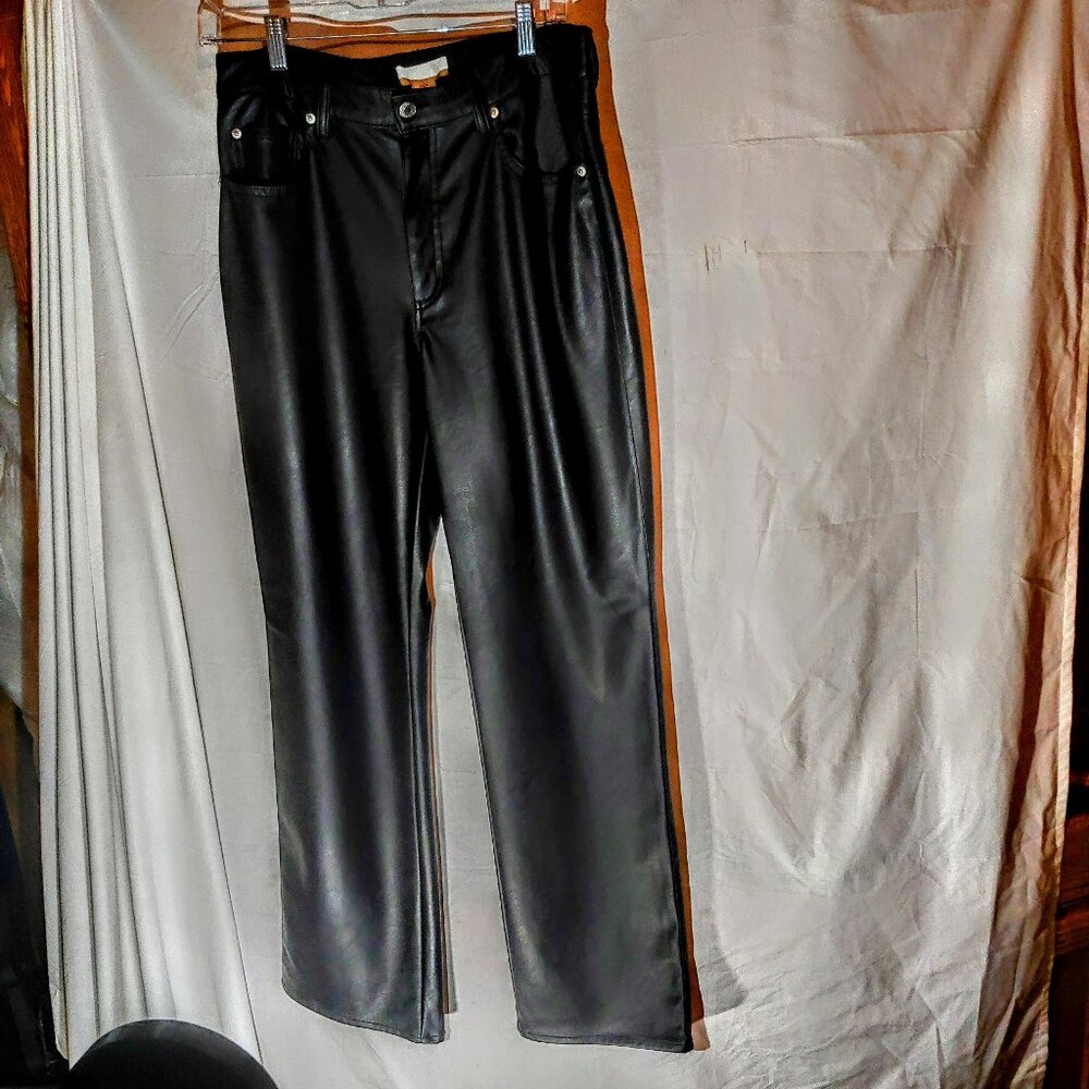 Sleek & Sculpted: Leather-Look Stretch Slacks